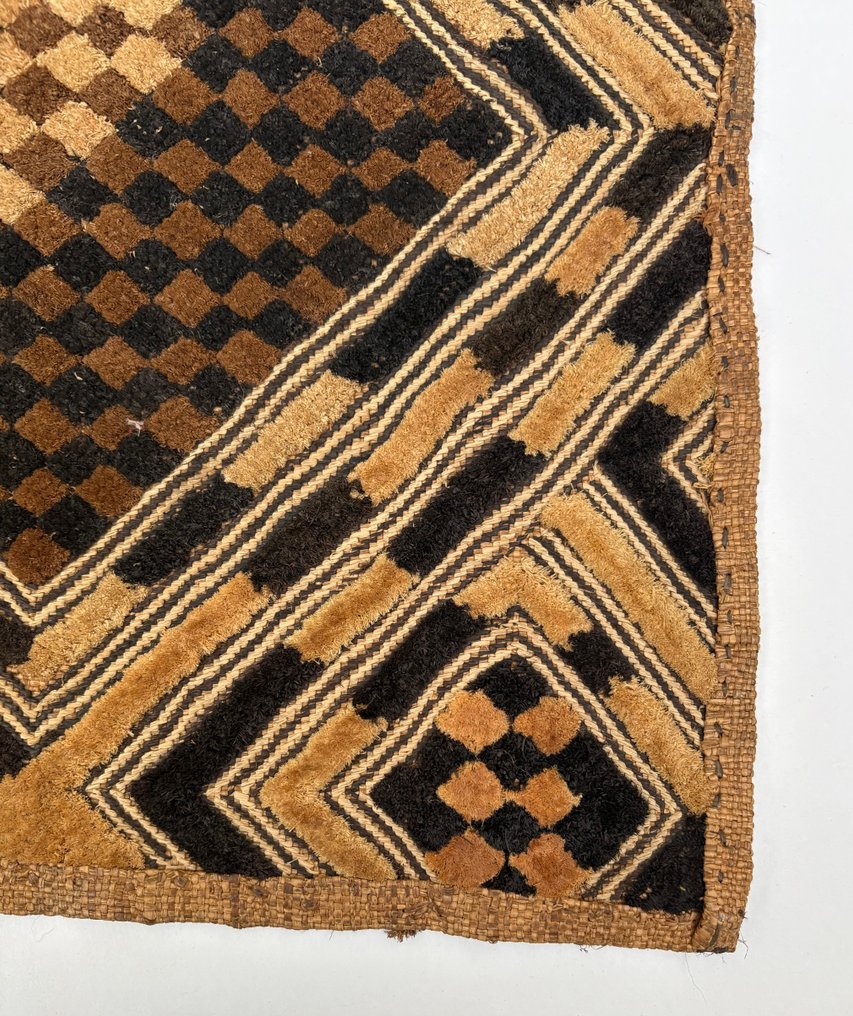 Shoowa - Shoowa-Kuba - 刚果（金）  (没有保留价) #3.2