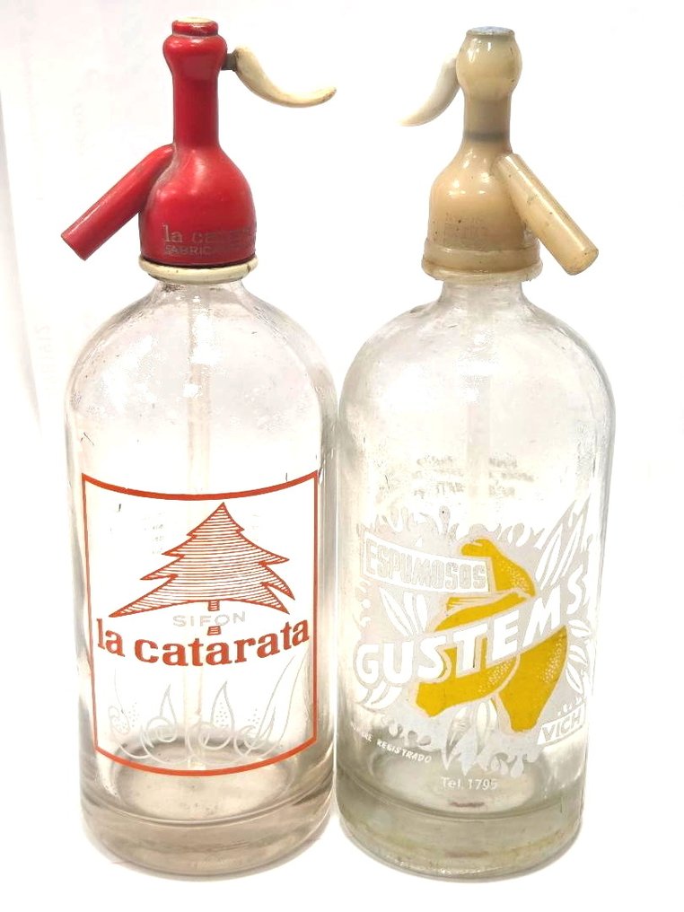 Siphon (10)  - Ten vintage siphons and a wooden box. #4.3