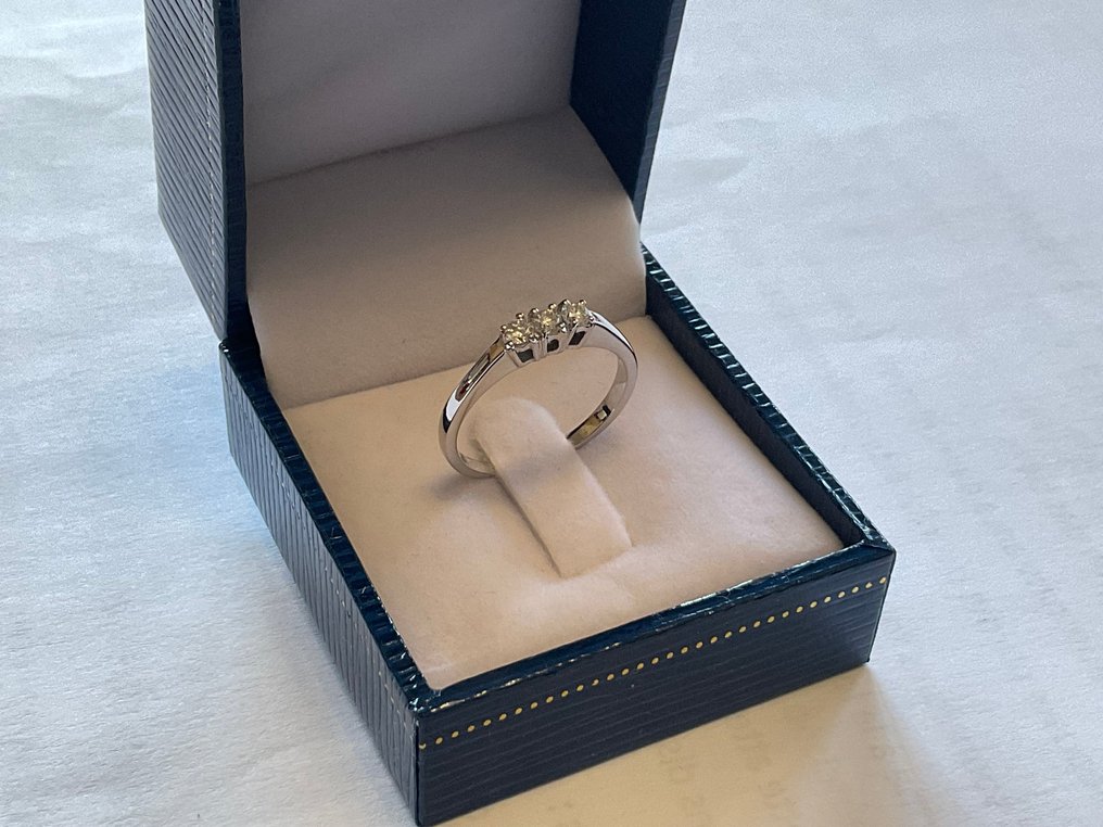 Ring - 18 karaat Witgoud - 0.51ct. tw. - Diamant #4.3