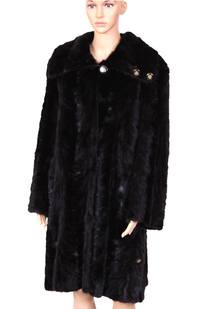 Artisan Furrier - Bontjas #1.0