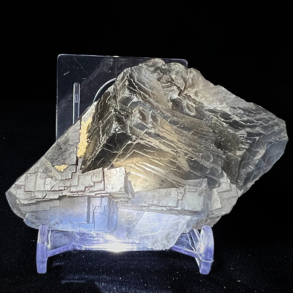 211g Noctis Cathedral – βαθύ μπλε φλουρίτη με αρχαϊκή δομή μπλοκ 8,9 x 5,8 x 4,5cm Σύμπλεγμα κρυστάλλων- 211 g #1.0