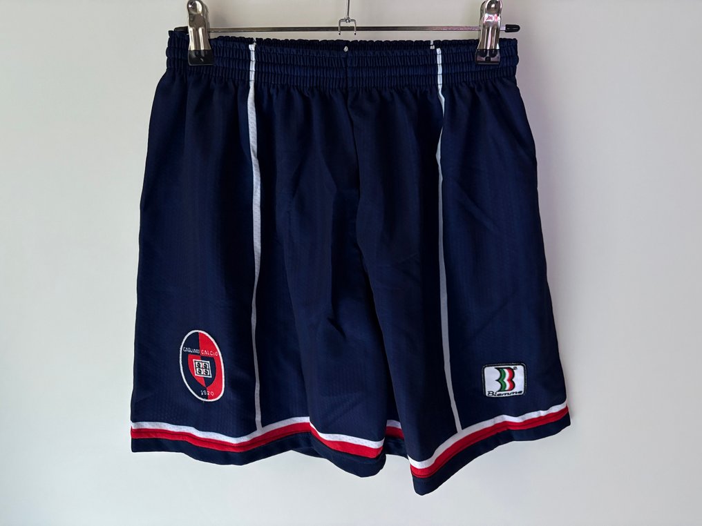 cagliari - Italiaanse voetbal competitie - 1998 - Voetbalshirt #1.0