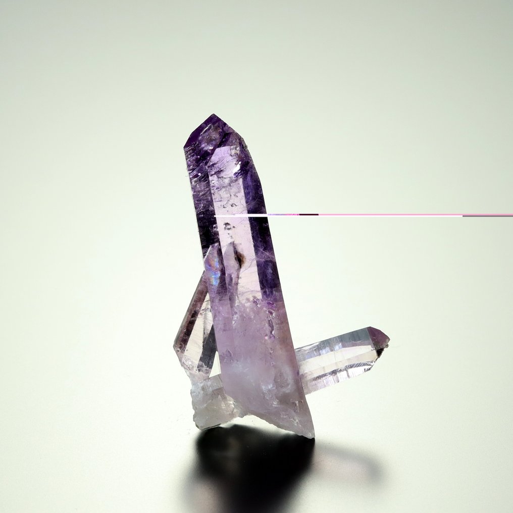 极佳的宝石。双晶石英变种紫水晶，来自墨西哥韦拉克鲁斯。 水晶 - 高度: 5.5 cm - 闊度: 3.5 cm- 19 g #1.0