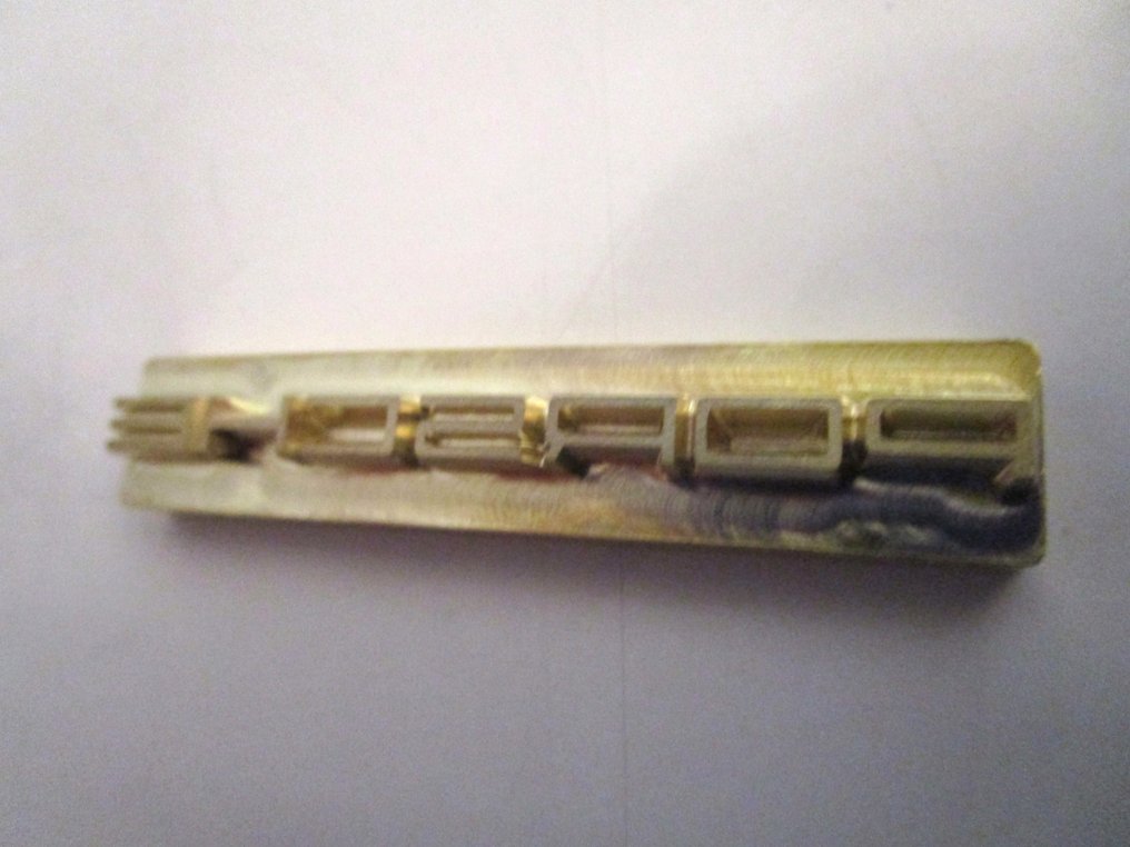 Universal - biuro dealera wersji - stempelek mosiężny do embossingu - Porsche - metal #1.0