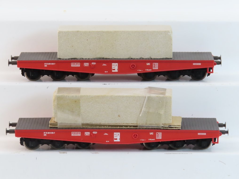 Liliput H0 - L221209 - 模型貨運火車 (2) - 两辆6轴板车，用于重型运输，载重为科隆大教堂的真石块。 - HGK #1.0