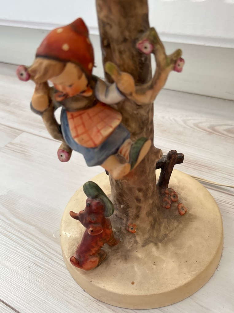 goebel - Lamppu - 44/b - Posliini, Sametti, Rattan - Goebel lamppu ja lampekap #3.2