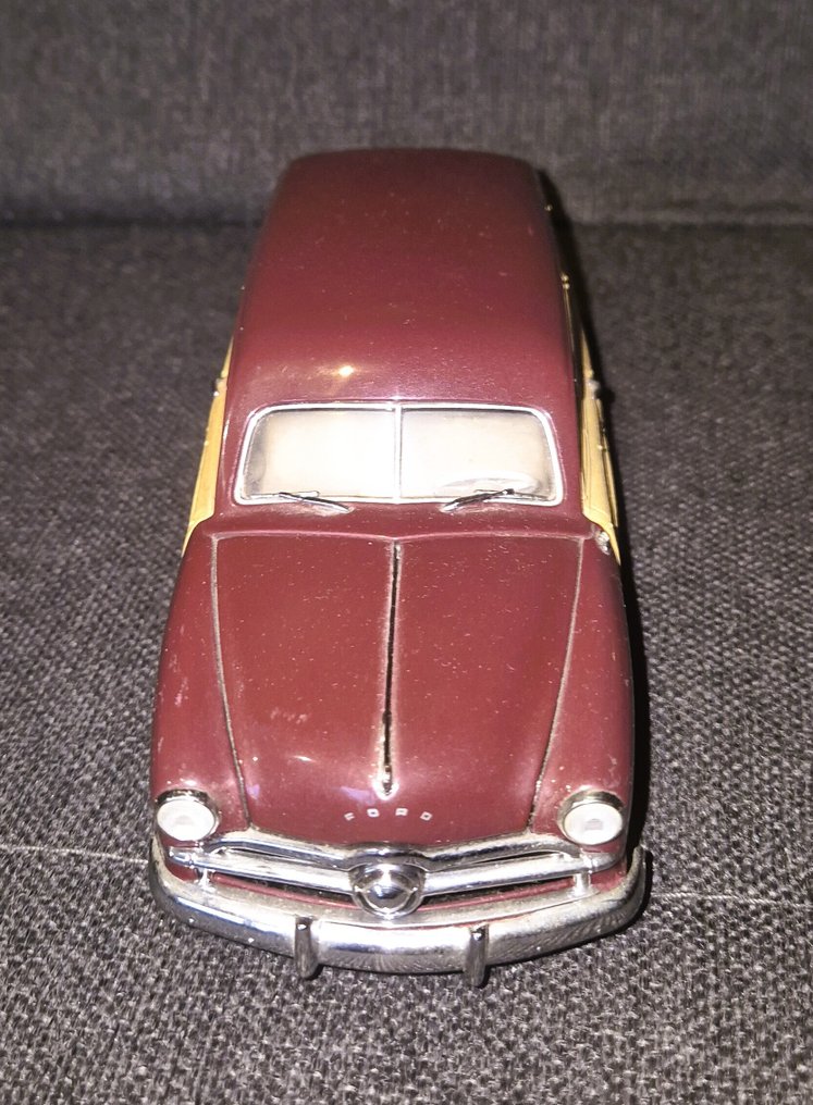 Franklin Mint Ford Woody wagon 1949 1:24 - Van-Modell #3.2