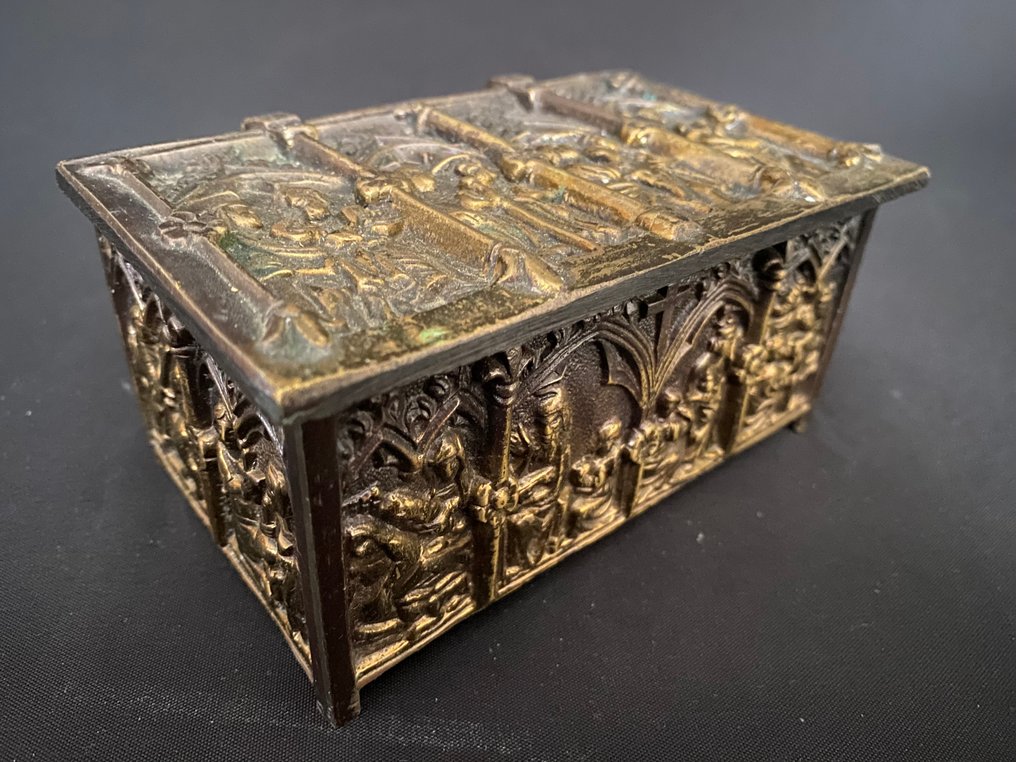 Κουτί λειψανοθήκης - Πατιναρισμένος μπρούτζος - Αρχή του 20ού αιώνα - Λειψανοθήκη #1.0