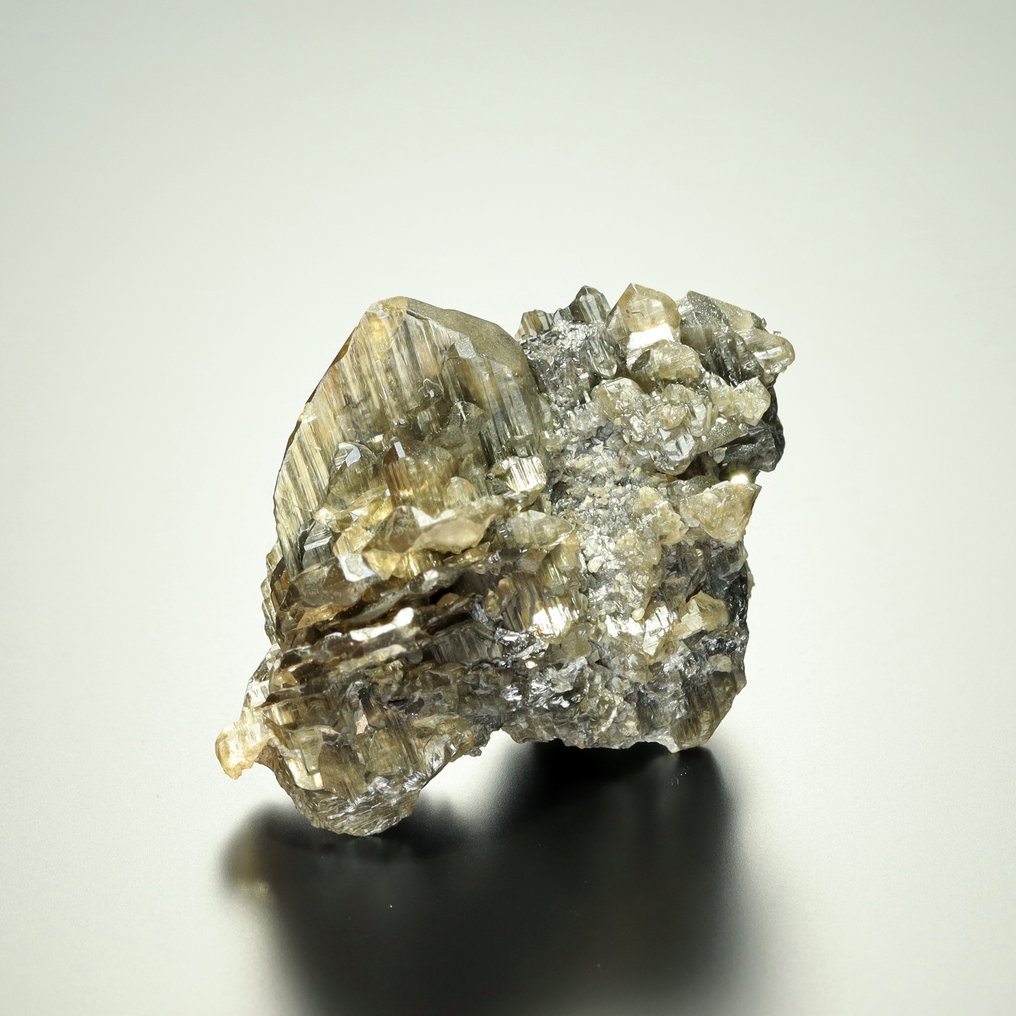 优质！来自摩洛哥Touissit的ANGLESITE簇团 标本 - 高度: 4 cm - 宽度: 5.5 cm- 97 g #3.2