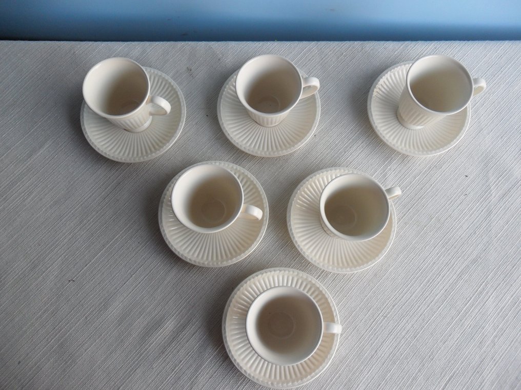 Wedgwood - Tafelservies (12) - Aardewerk #3.2