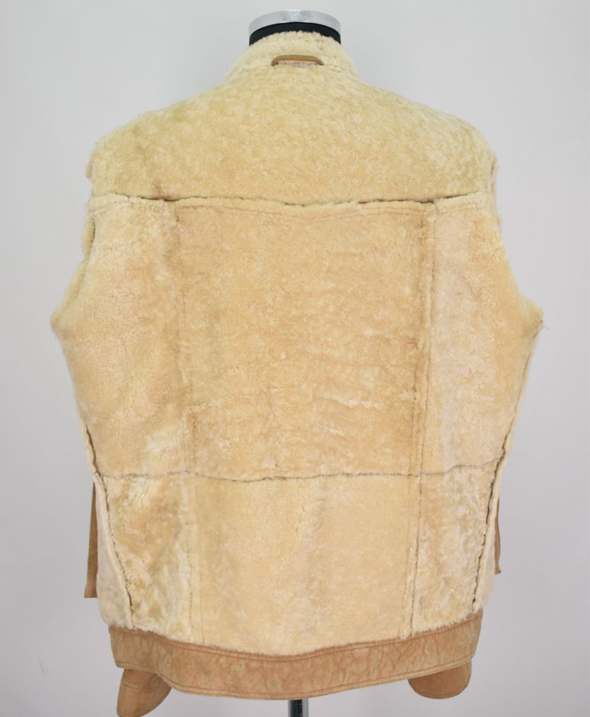 Hugo Boss Soft Lambskin Shearling Short Bomber - Fur coat #4.3