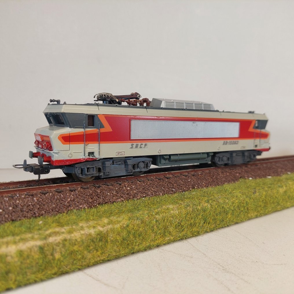 Lima H0轨 - L208045 / 1544 - 电力机车 (1) - BB-15063 - SNCF #1.0