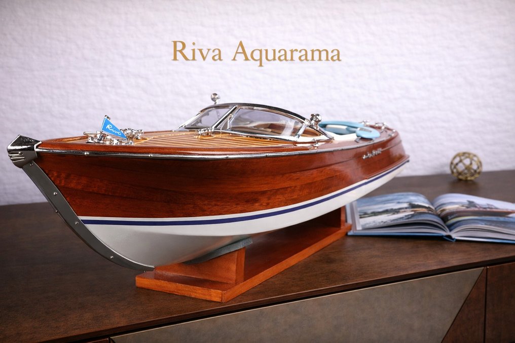 Maquette Riva Aquarama 67 cm bois Luxe 1:12 - Modelboot #3.2