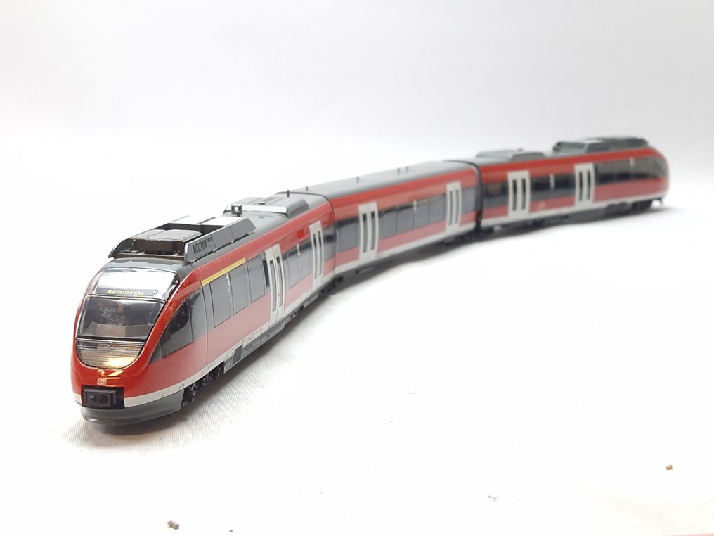 Brawa H0 - 0730 - Comboio individual (1) - BR 644 'Talent' rood - DB #2.1