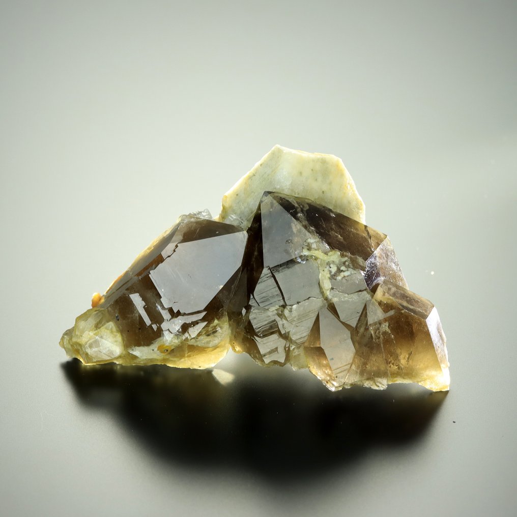 Ghost Phantom υψηλής ποιότητας με ALBITE, MICROCLINE και καπνιστό χαλαζία Δείγμα - Ύψος: 4.5 cm - Πλάτος: 8 cm- 91 g #1.0