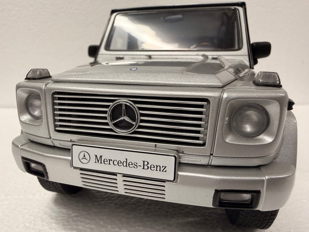Autoart 1:18 - Modellauto - Mercedes-Benz G500 - selten #1.0