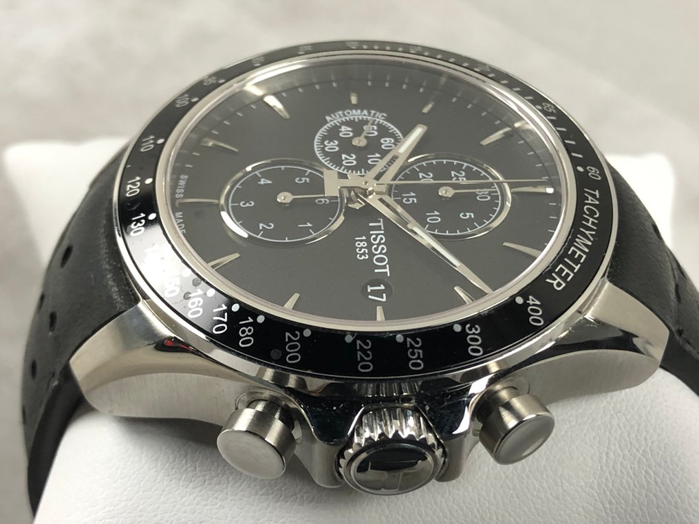 Tissot - V8 Chronograph Automatic - T1064271605100 - Heren - 2010-2020  #2.1