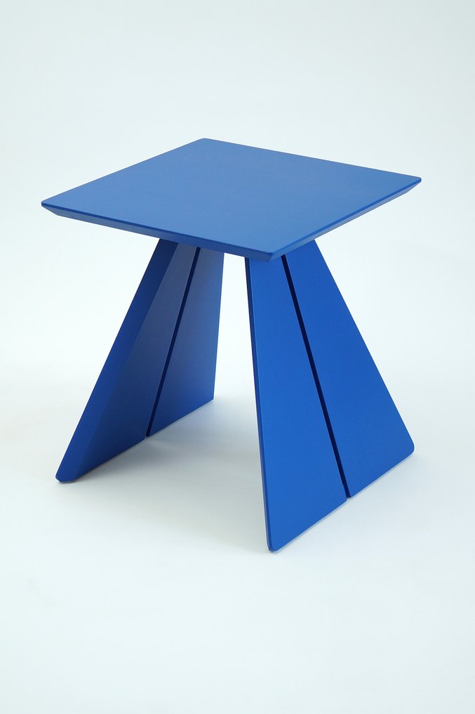 Johannes Hironimus - Side table - Ash, Lacquered, Gentian Blue #2.1