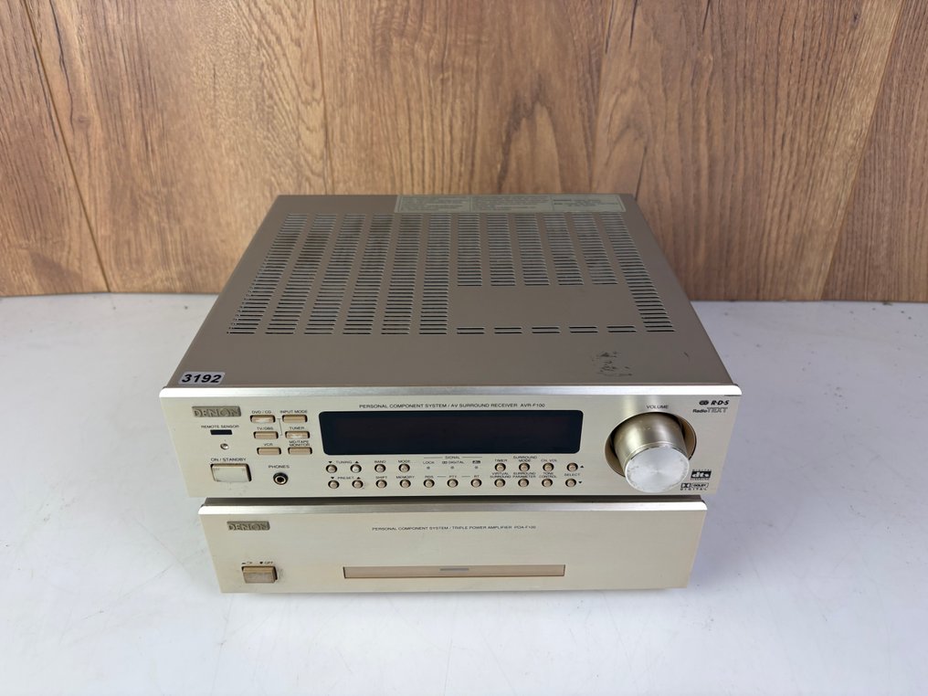 Denon - POA-F100 Solid state power amplifier, AVR-F100 Preamplifier Stereo set #3.2