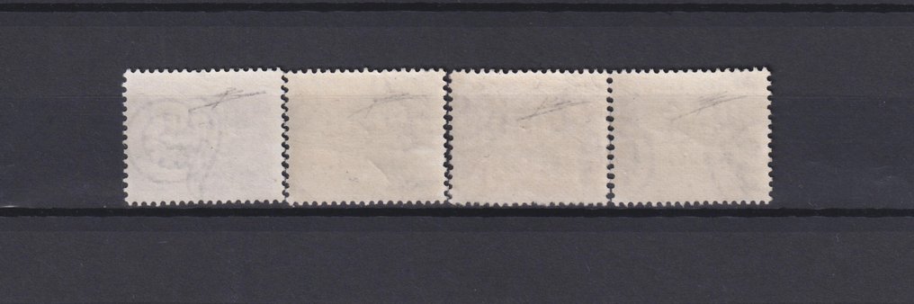 Τεργέστη-Ζώνη Α 1947/1949 - Σενγκνατάσε A.M.G. - F. T .T. Τριέστε A σε δύο γραμμές, υψηλές τιμές, MNH, πιστοποιητικό Diena. - Sassone  n° 9-12 #1.0