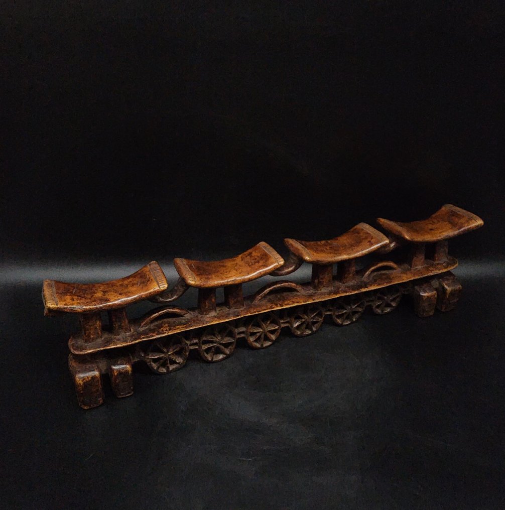 Magnifique appuis nuque - Γλυπτό - Δεν υπάρχει κείμενο προς μετάφραση. - Νότια Αφρική  (χωρίς τιμή ασφαλείας) #1.0