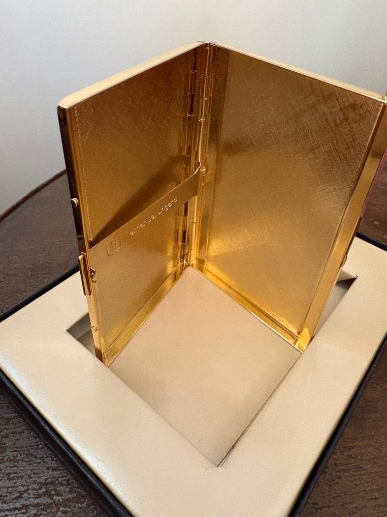 Icon - metal and enamel - Enamelled cigarette case #3.2