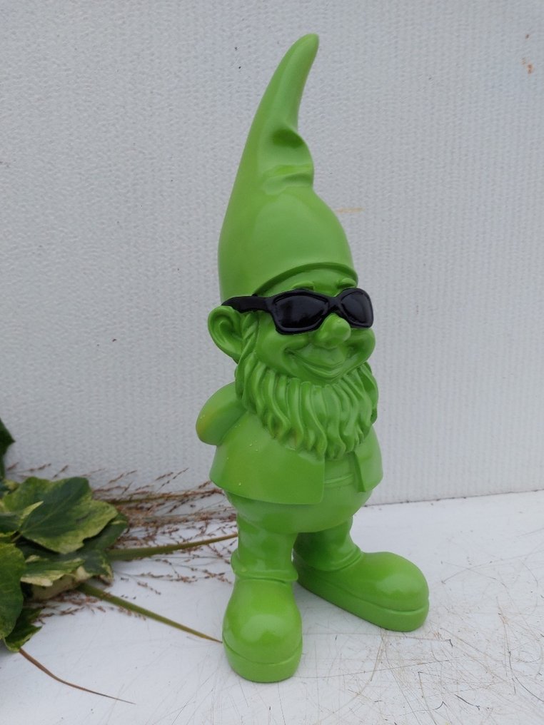 Statue, funny gnome with sunglasses - 41 cm - polyresin #4.3