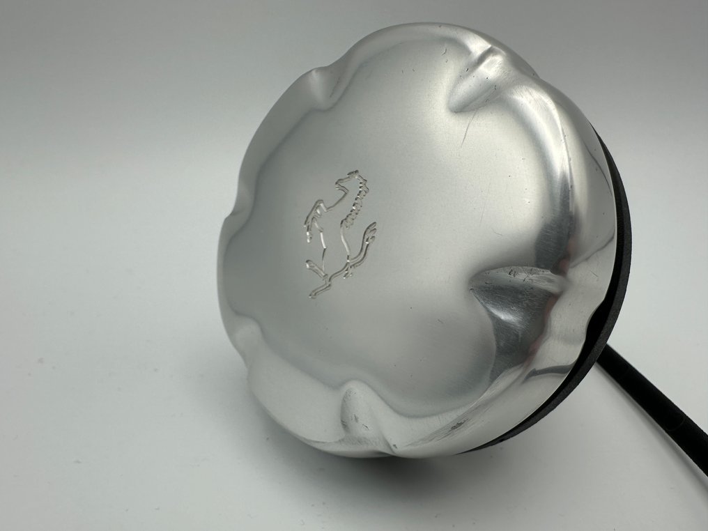 Ανταλλακτικό αυτοκινήτου - Ferrari - Ferrari 430, 599, 612 Fuel Cap - Prancing Horse Inscripted - 190469 #2.1
