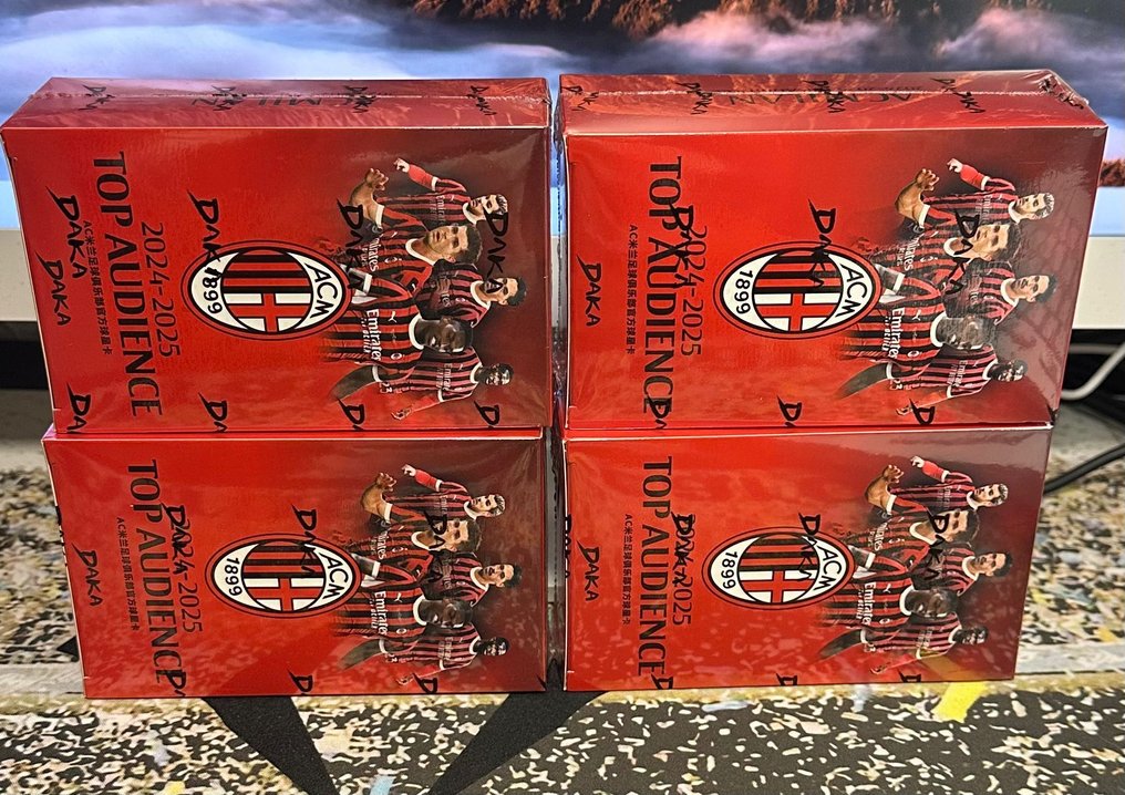 2024/25 Daka Top Audience AC Milan - 4 Sealed box - Mint (M) #1.0