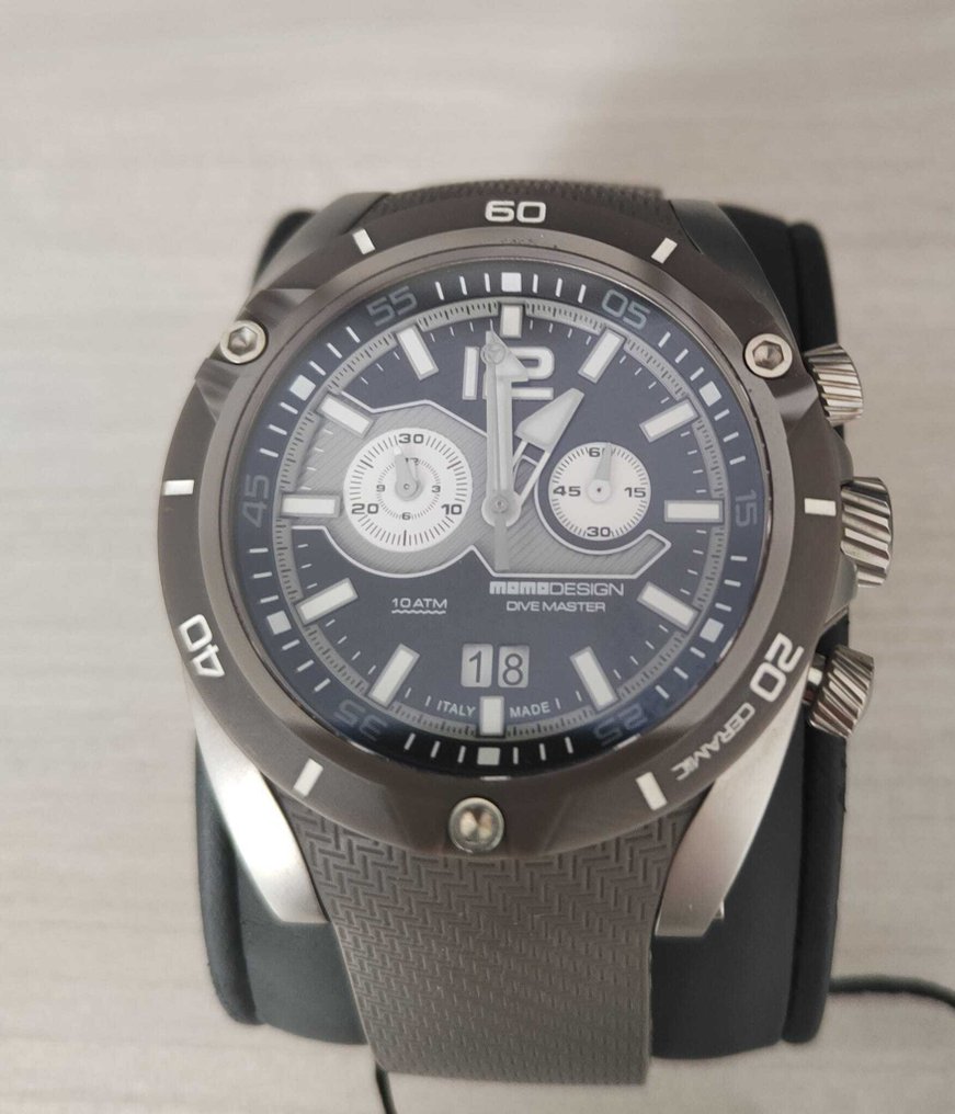 MomoDesign - Divemaster - 沒有保留價 - 男士 - 2000-2010  #1.0