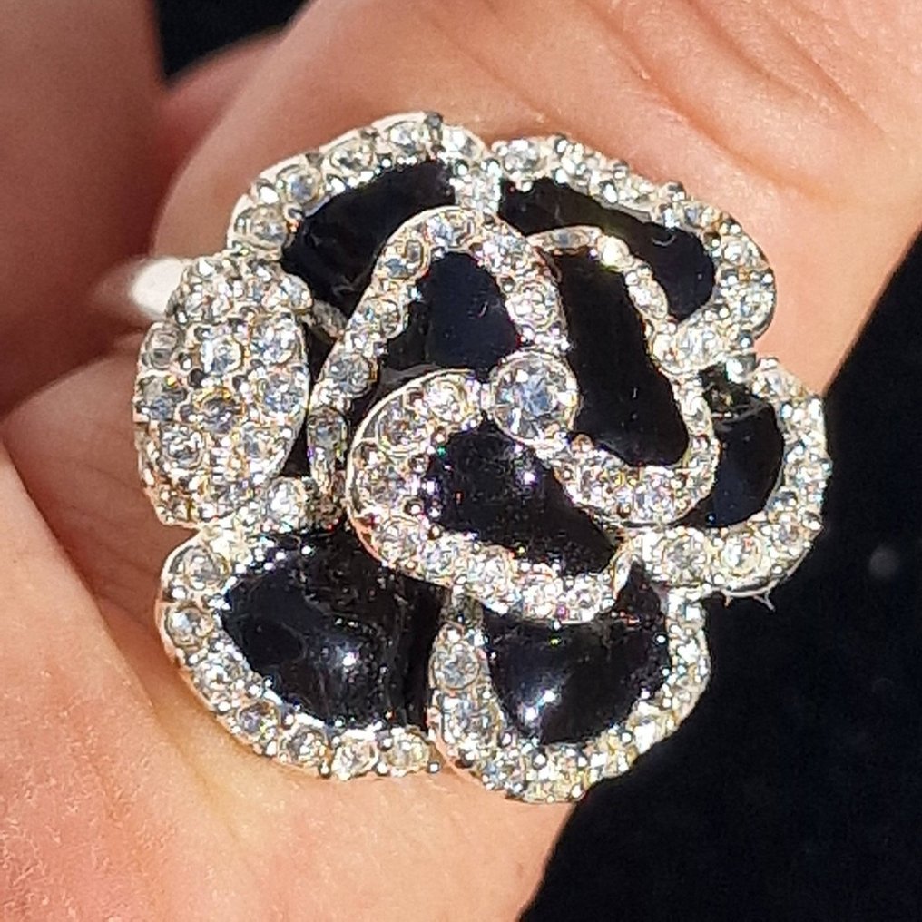 Kenneth Jay Lane - Floarea de camelia - Inel - Inspirat de Chanel #1.0