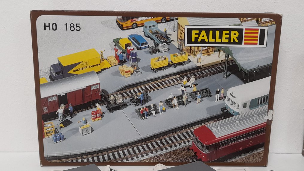 Faller H0 - 184, 185 - Togsett (2) - Peronplater og peronforlengelse. #4.3