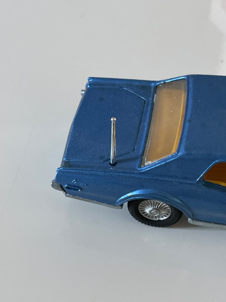 Dinky Toys 1:43 - Model car - 174- Ford Mercury Cougar, Speedwheels - Boxed - Made In England #4.3