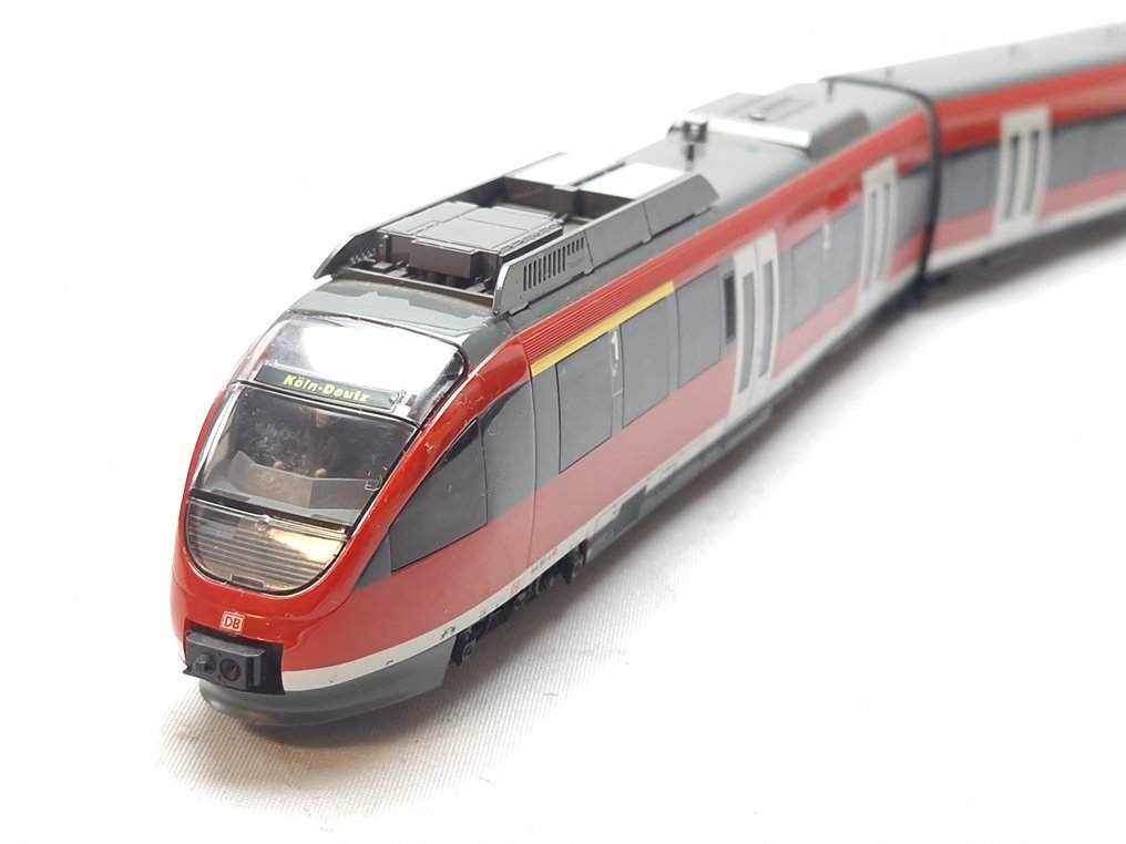 Brawa H0 - 0730 - Comboio individual (1) - BR 644 'Talent' rood - DB #1.0