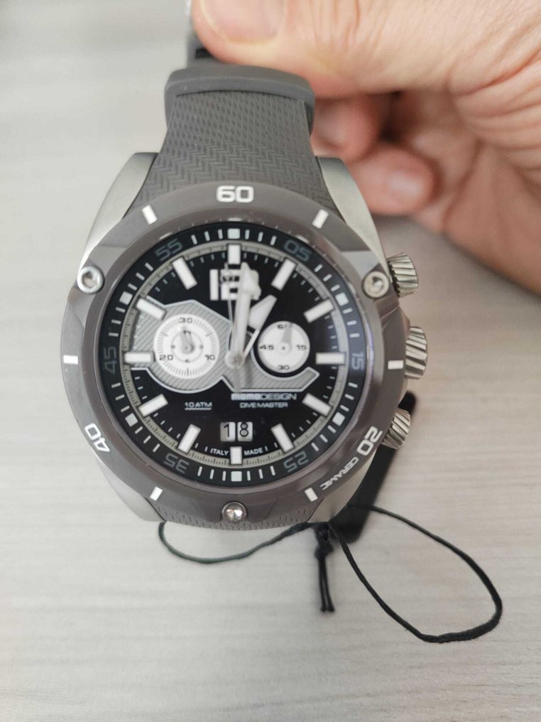 MomoDesign - Divemaster - 沒有保留價 - 男士 - 2000-2010  #2.1