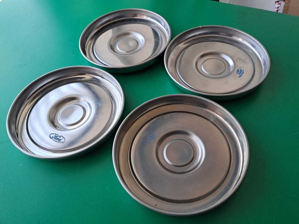 Bildel (4) - Ford - FORD Escort MK1 chrome wheel trims - 1960-1970 #4.3