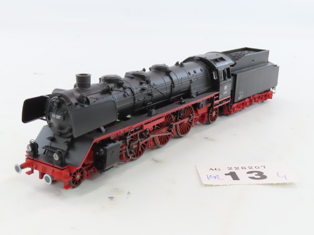 Märklin H0 - 37952 - Dampflokomotive mit Tender (1) - BR 03, digital - DB #3.2