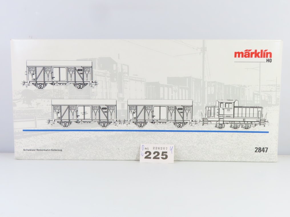 Märklin H0 - 2847 - Σετ τρένων (1) - Τετραπλό σετ με ατμομηχανή Henschel Em 3/3 και τρεις κλειστές βαγόνες με ένα σήμα τερματισμού. - SBB #4.3