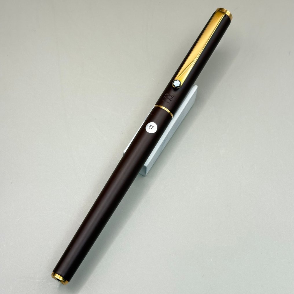 Montblanc - Slimline (brown) - Gold-plated stainless steel nib (EF) - Reservoarpenna #3.2
