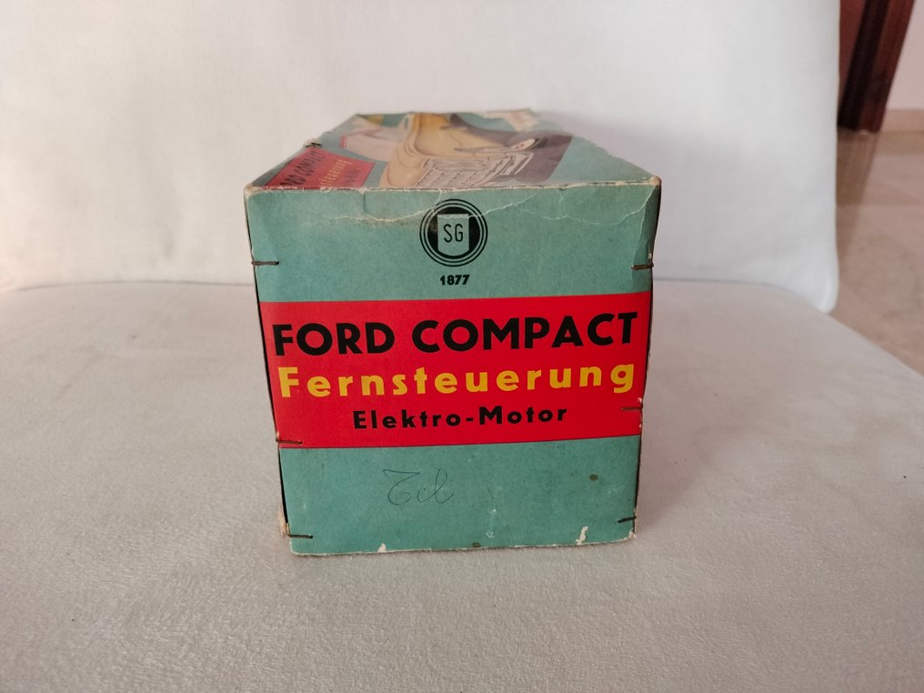 Siegfried Günthermann - Tin toy car - Ford Compact Fernsteuerung - 1960-1970 - Germany #4.3
