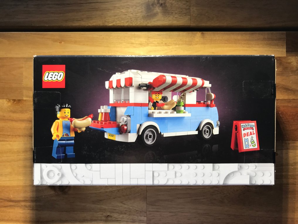 LEGO Set - 40681 - Icons - Retro Food Truck #1.0