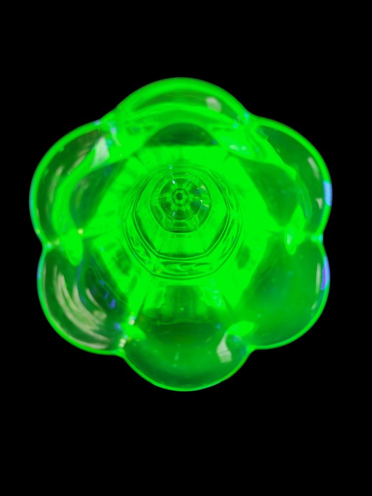 Vaso  - uranio - vetro di uranio #2.1