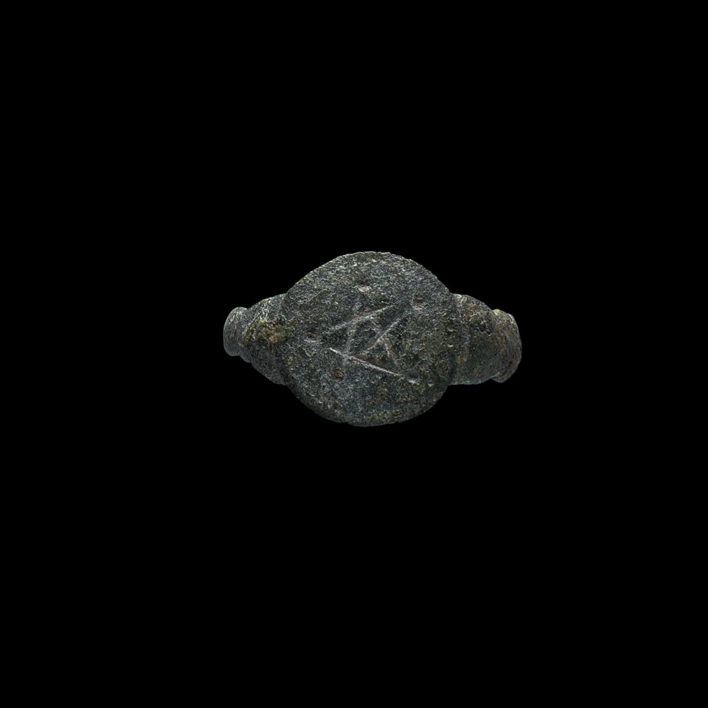 Medieval, Crusaders Era Bronze Ring with Pentagram  (No reserve price) #1.0
