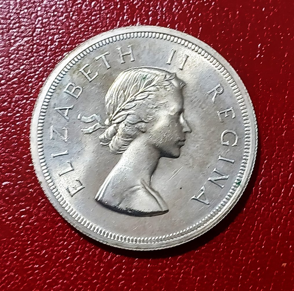 Sudafrica. 5 Shillings 1954 Uncirculated Elizabeth II 50% Silver 28.28g 38,61mm EXTREMELY RARE 10,000 Minted  (Senza prezzo di riserva) #1.0