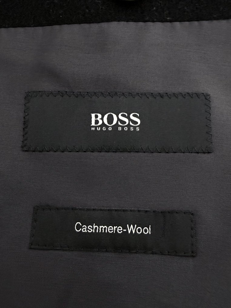 Hugo Boss - Abrigo #3.2