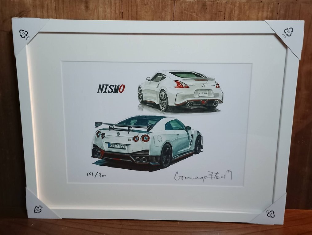 Set of 2 - Nissan NISMO Heritage - R35 GT-R & 370Z - Limited Giclée Art Prints by Heiemon - Hand - Heiemon (Japanese Automotive Illustrator) - Japani  (Ei pohjahintaa) #2.1