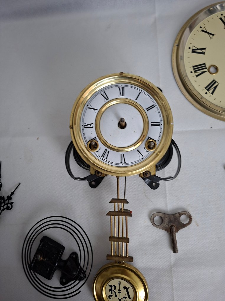 Klokke-deler - Messing - 1970–1980 #3.2