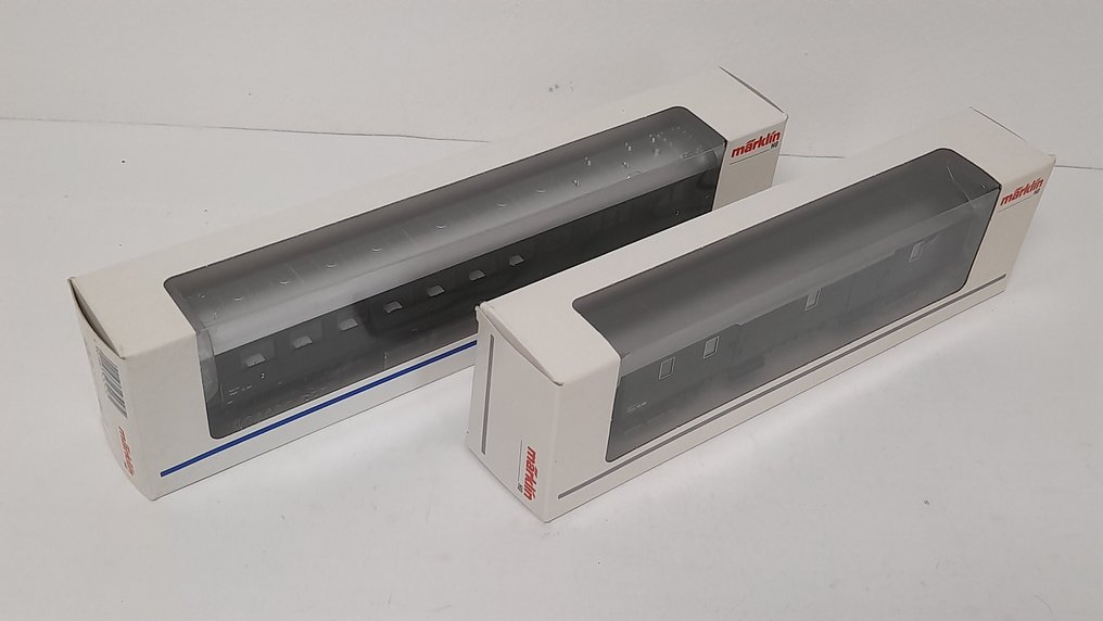 Märklin H0 - 43247/42787 - Modeltog passagervogn (2) - Hurtigtogsvogn / Skørtevogn - ÖBB #4.3