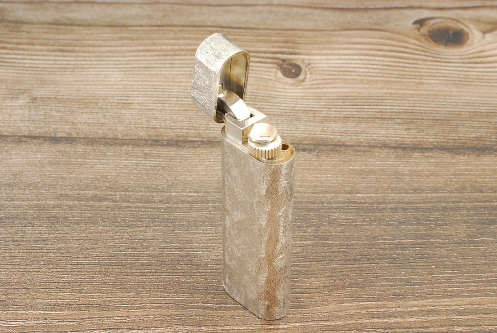 Cartier - Oval Gas Lighter - Pocket lighter - Silver plated #4.3
