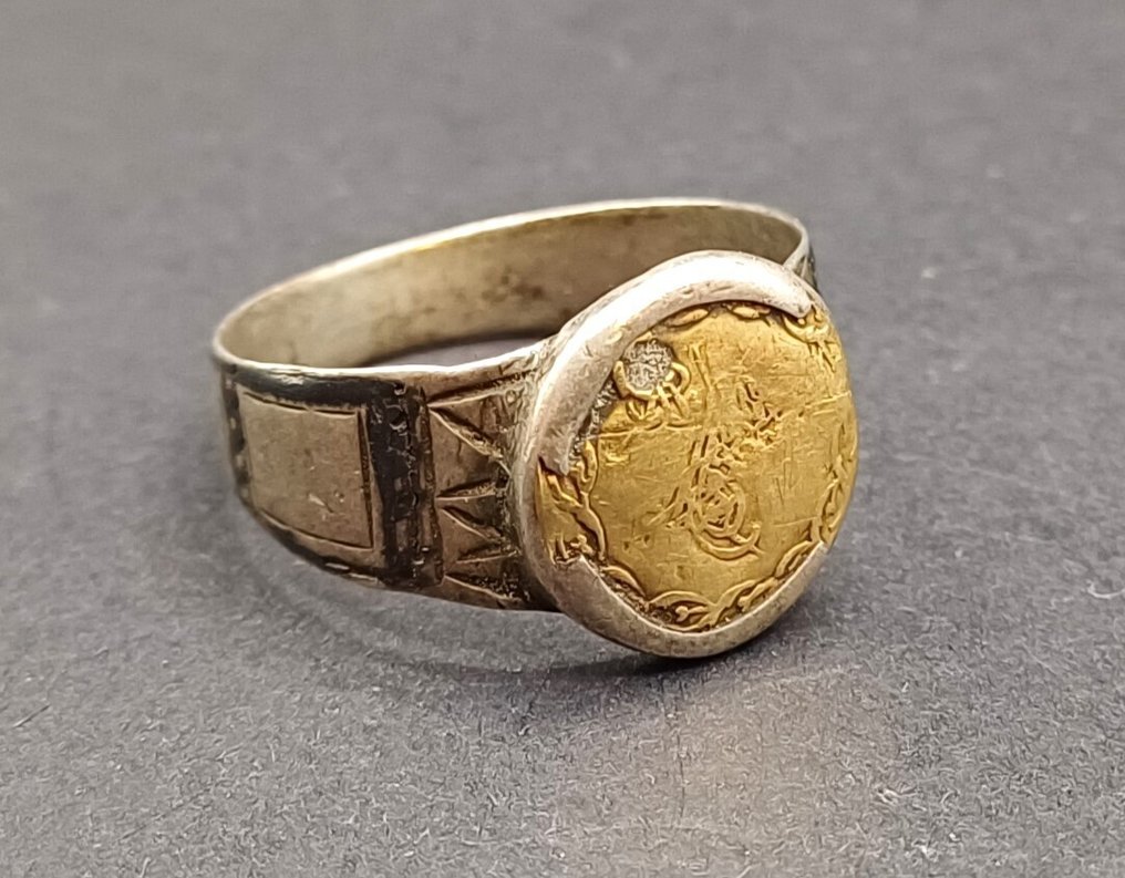 Medieval Silver Coin Ring - 22 mm  (No reserve price) #1.0